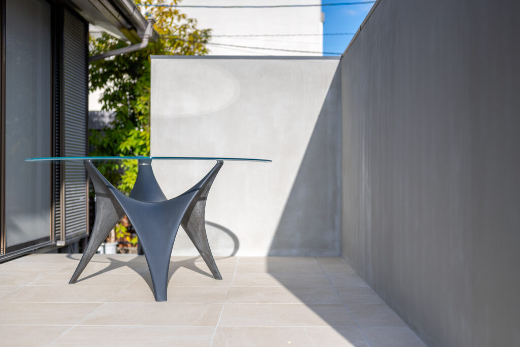 Exterior Renovation with Stonework and Plantingの画像| 風姿|自然と空間の永遠の調和|外部空間デザイン・グラン