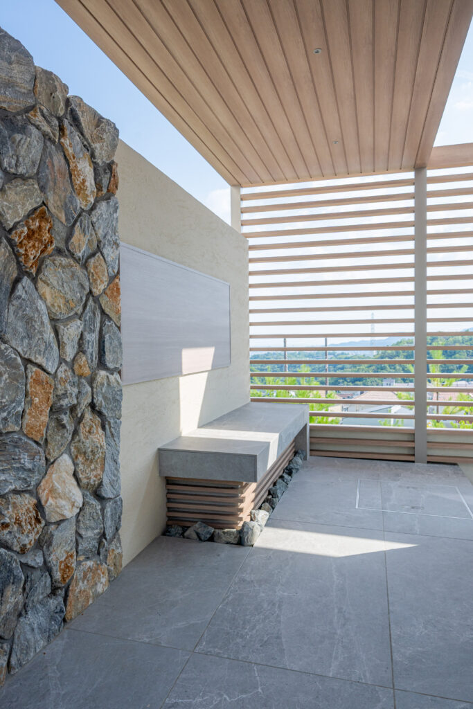 A Private Terrace with a Panoramic Viewの画像| 風姿|自然と空間の永遠の調和|外部空間デザイン・グラン